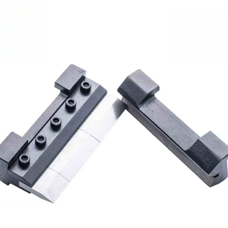 Ręczna prasa do gięcia blachy  – Workshop Tools Bench recenzja i cena